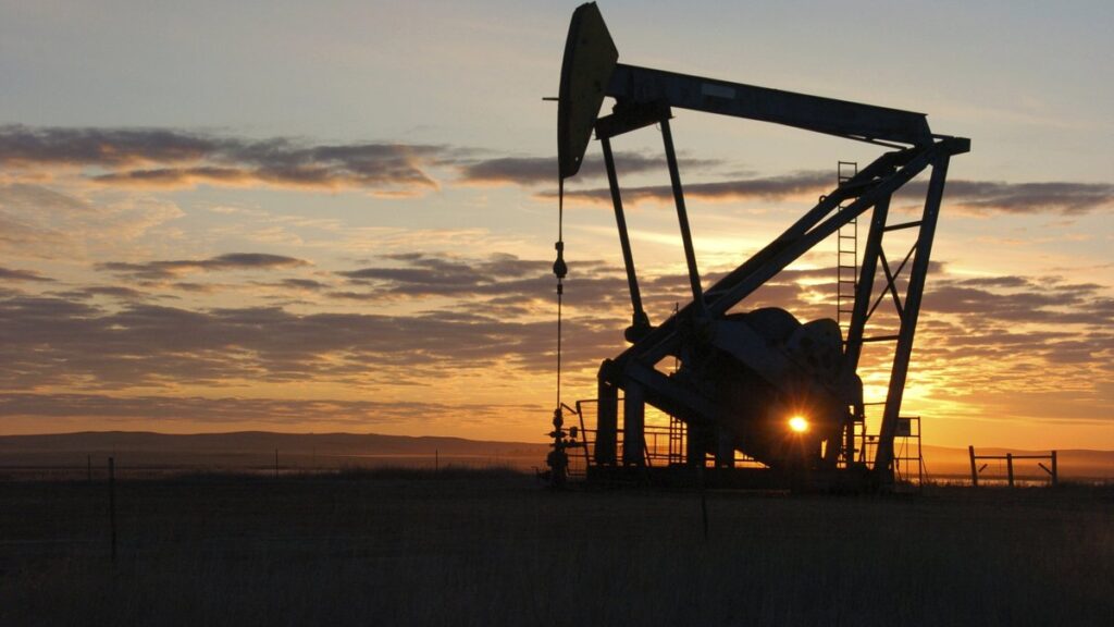 Traders Must Understand The Interaction Between Crude Oil and Natural Gas Prices